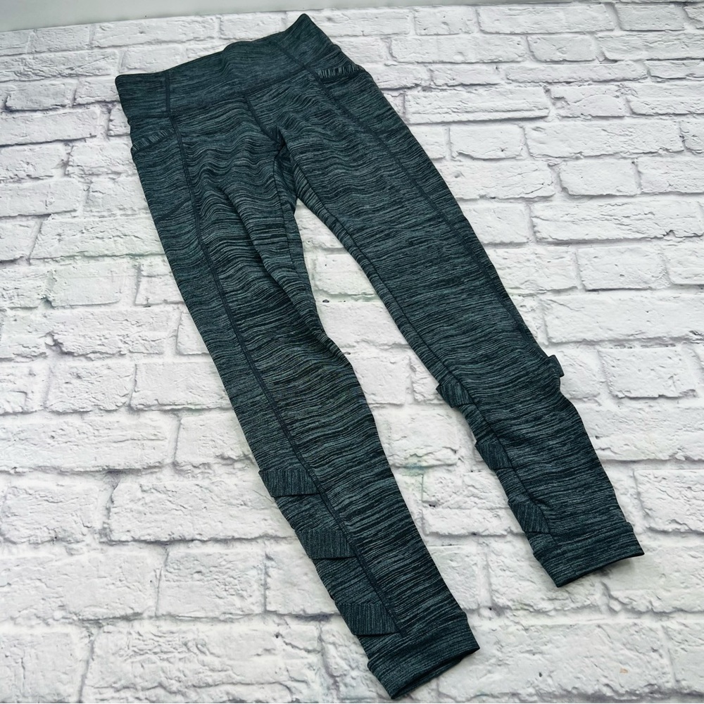 Athleta Womens High Rise Cutout Chaturanga Leggings Small Yoga Casual Comfort